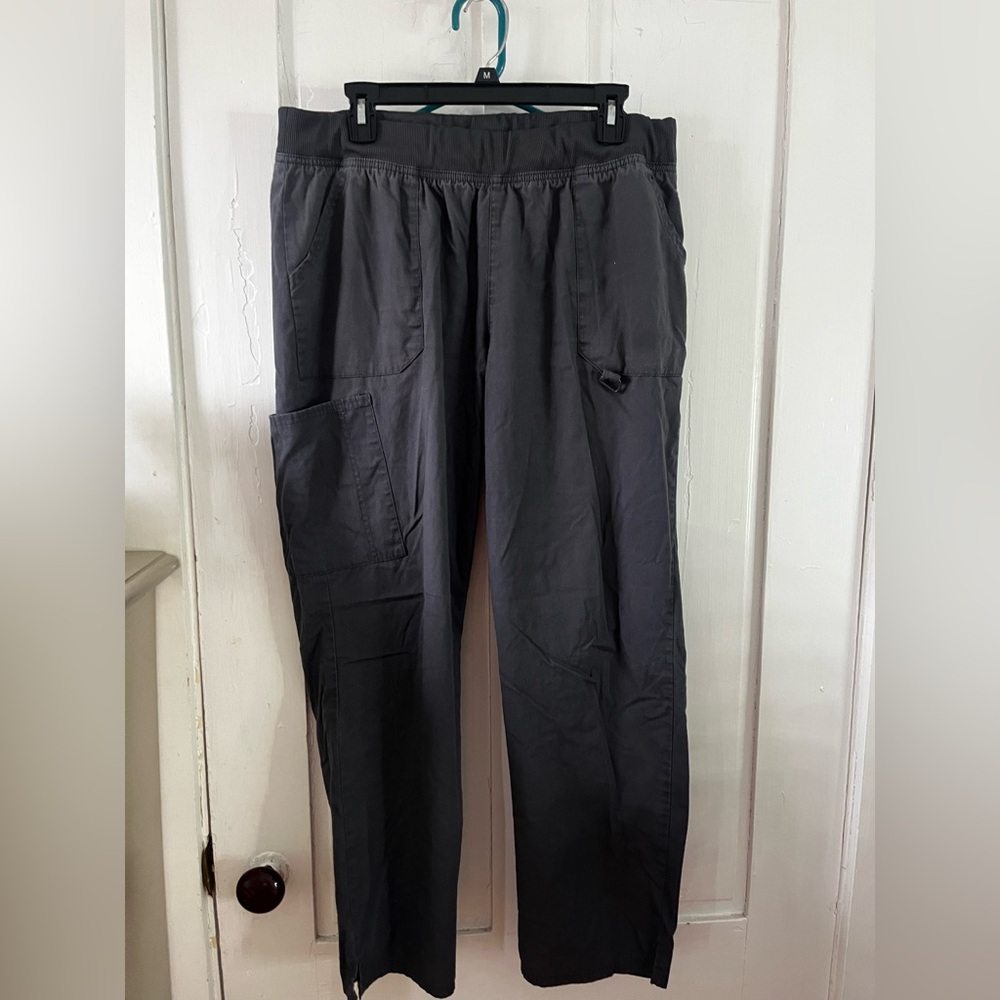 Dickies Grey Cargo Scrub Pants with Elastic Waistband